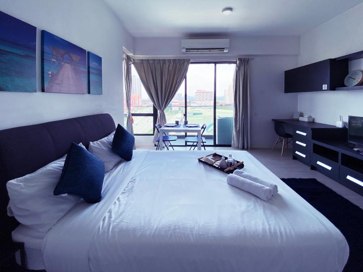 Lily & Loft - The Grand Sofo, Petaling Jaya Apartment Exterior photo