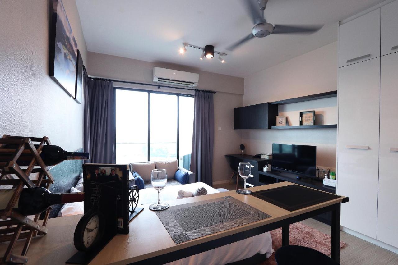 Lily & Loft - The Grand Sofo, Petaling Jaya Apartment Exterior photo