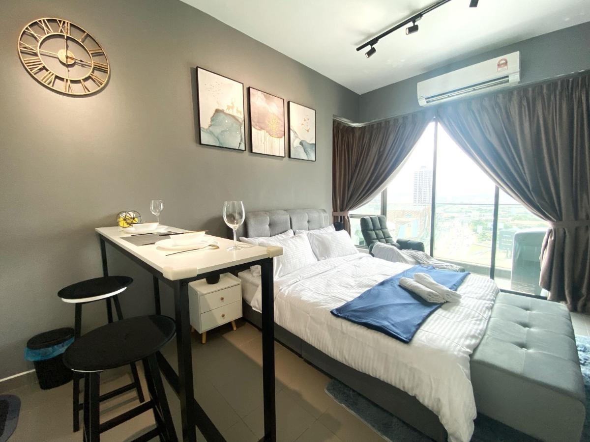Lily & Loft - The Grand Sofo, Petaling Jaya Apartment Exterior photo